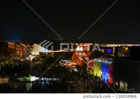 [大阪世博會2025] 大屋頂環和展館的夜景[點燈] 130038966