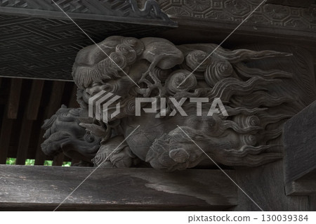 Magnificent sculptures at Chonenji Temple in Kawasaki, Kanagawa Prefecture 130039384