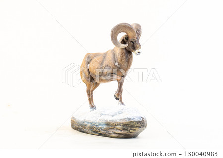 Barbary sheep on isolated background Barbary sheep on isolated background 130040983