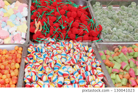 Candy market 130041023
