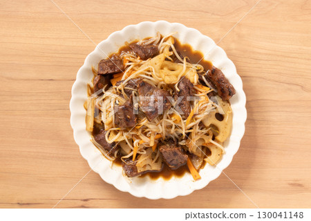 牛腩蓮藕豆芽炒 130041148