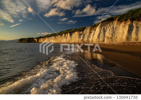 Shirafura: A spectacular view of a series of sheer cliffs Shirafura: A spectacular view of a series of sheer cliffs 130041730