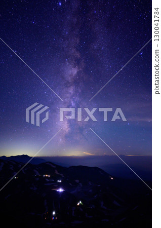 Murododaira mountain hut and the Milky Way 130041784