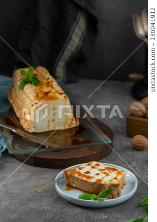 Sweet Caramelized Egg White Dessert Sweet Caramelized Egg White Dessert 130041912