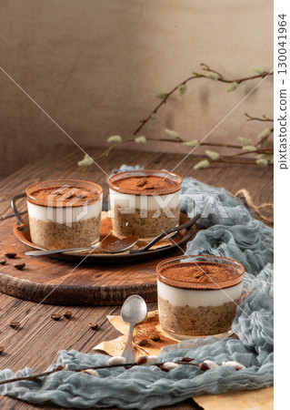 Tiramisu Chia Pudding 130041964