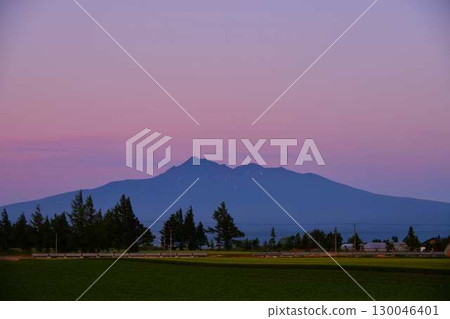 Mount Shari scenery in June 130046401