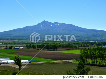 六月斜里山風景 六月斜里山風景 130046407
