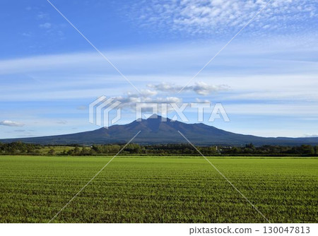 十月斜里山風景 十月斜里山風景 130047813