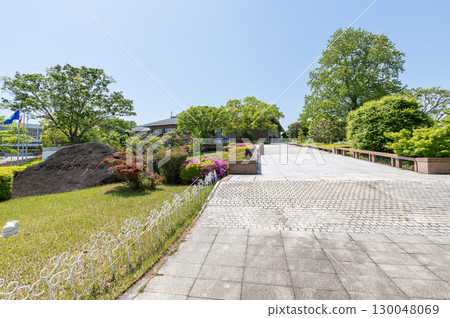 Mito City, Ibaraki Prefecture, The Museum of Modern Art, Ibaraki, in fine weather 130048069