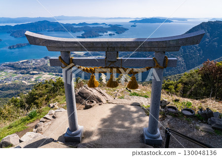 Kumamoto Prefecture: The Torii Gate in the Sky and the Goshoura Islands seen from the summit of Mount Kuratake Kumamoto Prefecture: The Torii Gate in the Sky and the Goshoura Islands seen from the summit of Mount Kuratake 130048136
