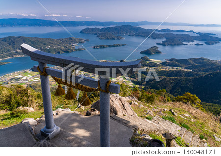 熊本縣：從倉嶽山頂眺望天空鳥居和禦所羅門島 130048171
