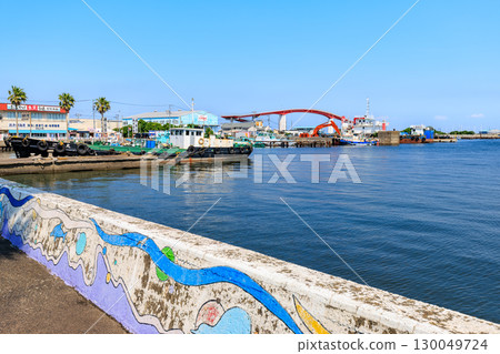 Kisarazu Port and Nakanoshima Bridge, Kisarazu City, Chiba Prefecture 130049724