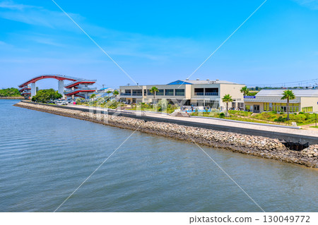 Toriizaki Club and Nakanoshima Bridge at Toriizaki Seaside Park, Kisarazu City, Chiba Prefecture 130049772
