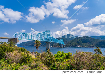 <Nagasaki Prefecture> Coastline overlooking Ikitsuki Bridge <Nagasaki Prefecture> Coastline overlooking Ikitsuki Bridge 130049804