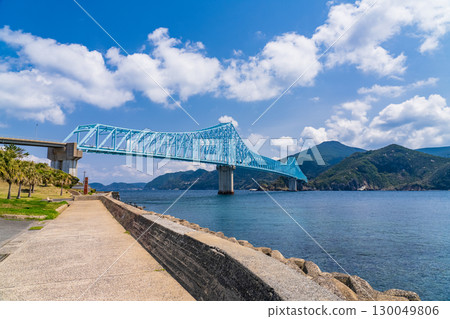 <長崎縣>眺望生月大橋的海岸線 130049806