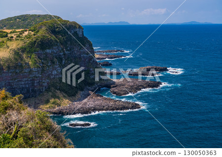 Cliffs and coastline of Ikitsuki Island, Nagasaki Prefecture 130050363