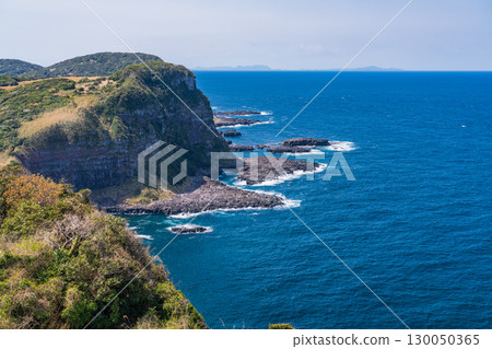 長崎縣：生月島的懸崖與海岸線 130050365