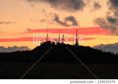 Shinshu, Summer, Utsukushigahara Plateau, Ogato and radio tower 130050374