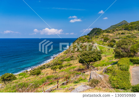 View of Ikitsuki Island, Nagasaki Prefecture - Coastline seen from the top of a hill View of Ikitsuki Island, Nagasaki Prefecture - Coastline seen from the top of a hill 130050980