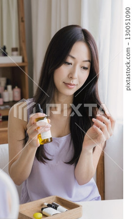 Skincare and Makeup 130051090