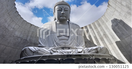 Front of the seated statue 130051125