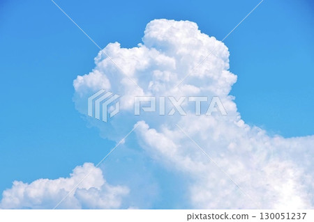 夏日海灘積雨雲 2 130051237