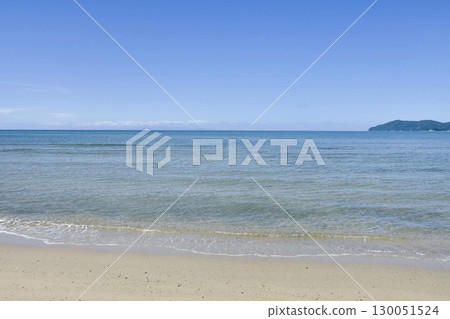 Sandy beach in midsummer 130051524