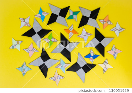 Colorful shuriken origami 130051929