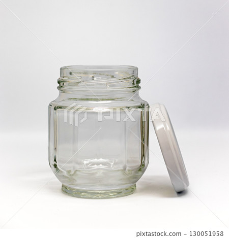Transparent glass bottle Transparent glass bottle 130051958