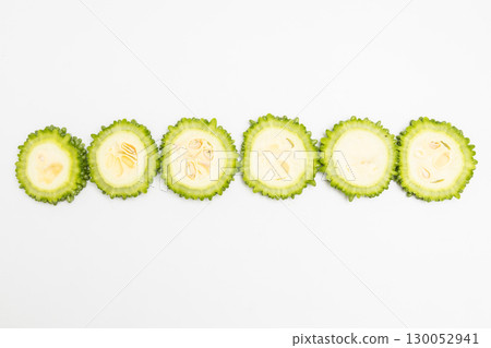 切片苦瓜照片 130052941