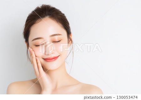 Beautiful skin woman with a smile Beautiful skin woman with a smile 130053474