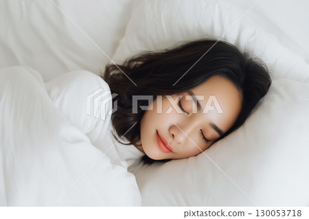 Futon / Woman sleeping peacefully in bed / Sleep / Sound sleep 130053718