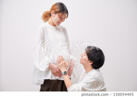 Couple facing each other, pregnant woman, maternity Couple facing each other, pregnant woman, maternity 130054405