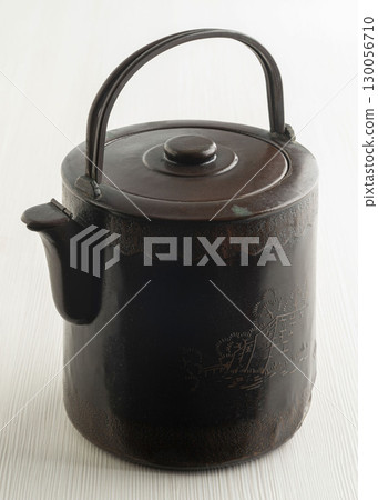 一個水壺 一個水壺 130056710