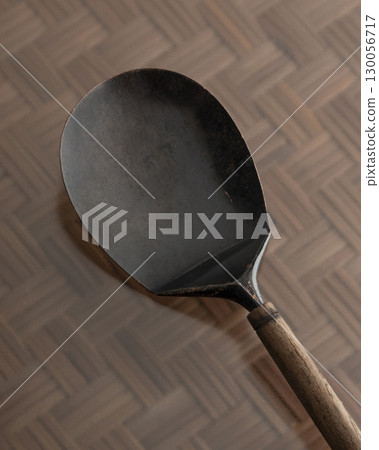 一個水壺 130056717