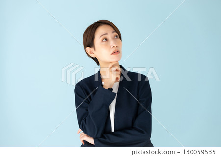 Woman business portrait worried Woman business portrait worried 130059535