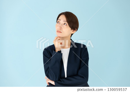 Woman business portrait worried 130059537