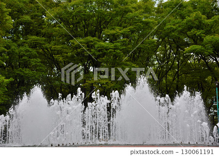 Aichi Prefecture: Fountain at Fukiage Park, Chikusa Ward, Nagoya City 130061191