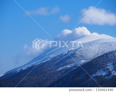 從湯之丸山眺望冬天的淺山 130061490
