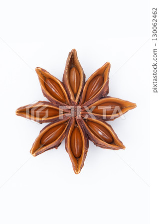 Octagonal star anise 130062462