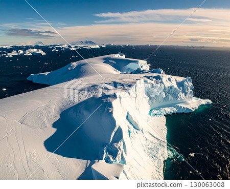 Iceberg 130063008