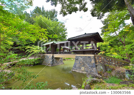 Aichi Prefecture: Hakuun Bridge, Yokiso Kitaen, Chikusa Ward, Nagoya City Aichi Prefecture: Hakuun Bridge, Yokiso Kitaen, Chikusa Ward, Nagoya City 130063566