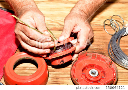 Repair of the brush cutter head. Repair of the brush cutter head. 130064121