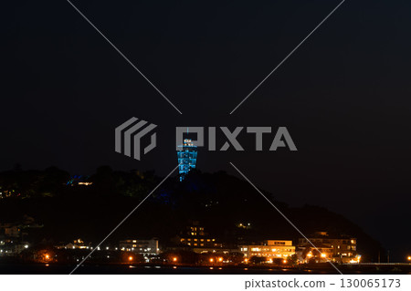 江之島在晚上 130065173