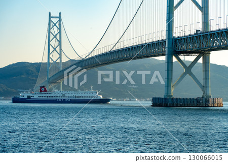 明石海峽大橋 130066015