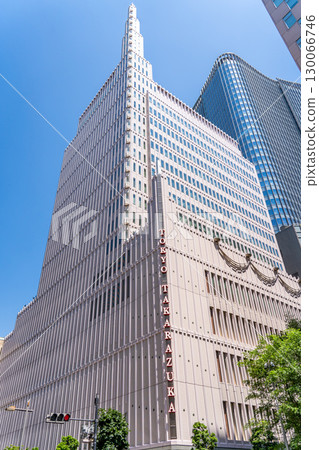 Tokyo Takarazuka Theater (Tokyo Takarazuka Building) Also known as Takarazuka Kaikan (Tokyo base of the Takarazuka Revue) Hibiya Scala 130066746
