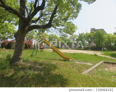 有滑梯的公園 130068181