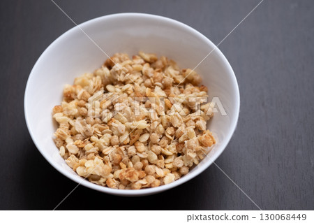 Granola cereal image Granola cereal image 130068449