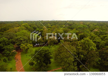 從 Koh Ker 遺址俯瞰柬埔寨 5 從 Koh Ker 遺址俯瞰柬埔寨 5 130068855