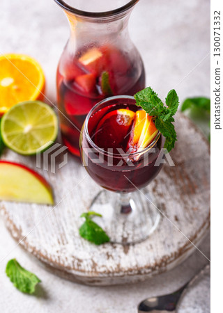 Traditional Spanish sangria from red wine Traditional Spanish sangria from red wine 130071332